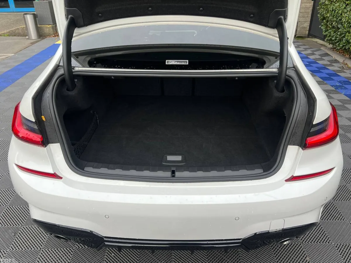 BMW 3-Series Saloon, Petrol Plug-in Hybrid, 2021, White