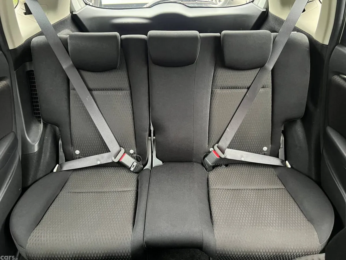 Honda Fit Hatchback, Petrol Hybrid, 2019, White