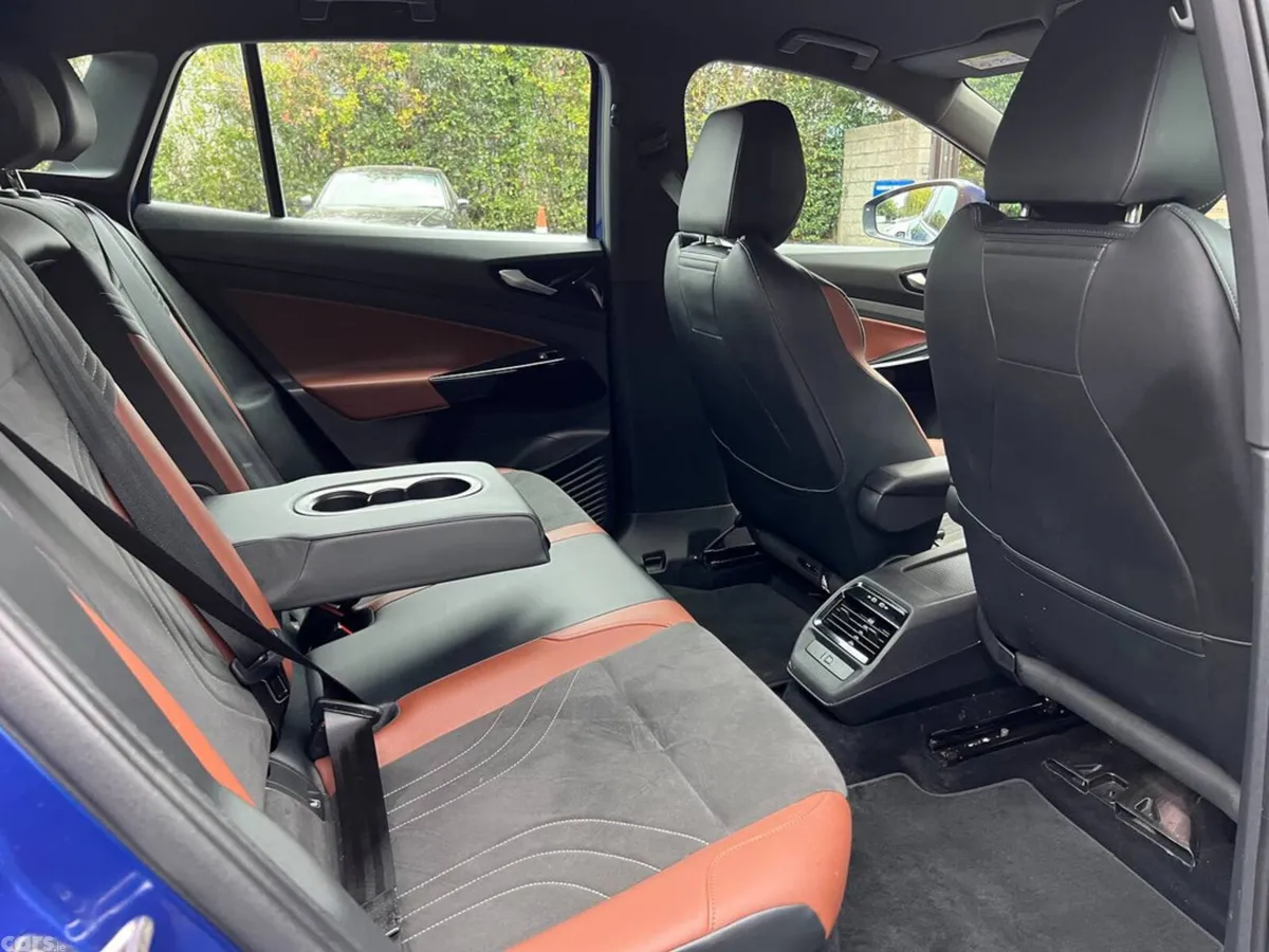 Volkswagen ID.4 Estate, Electric, 2022, Blue