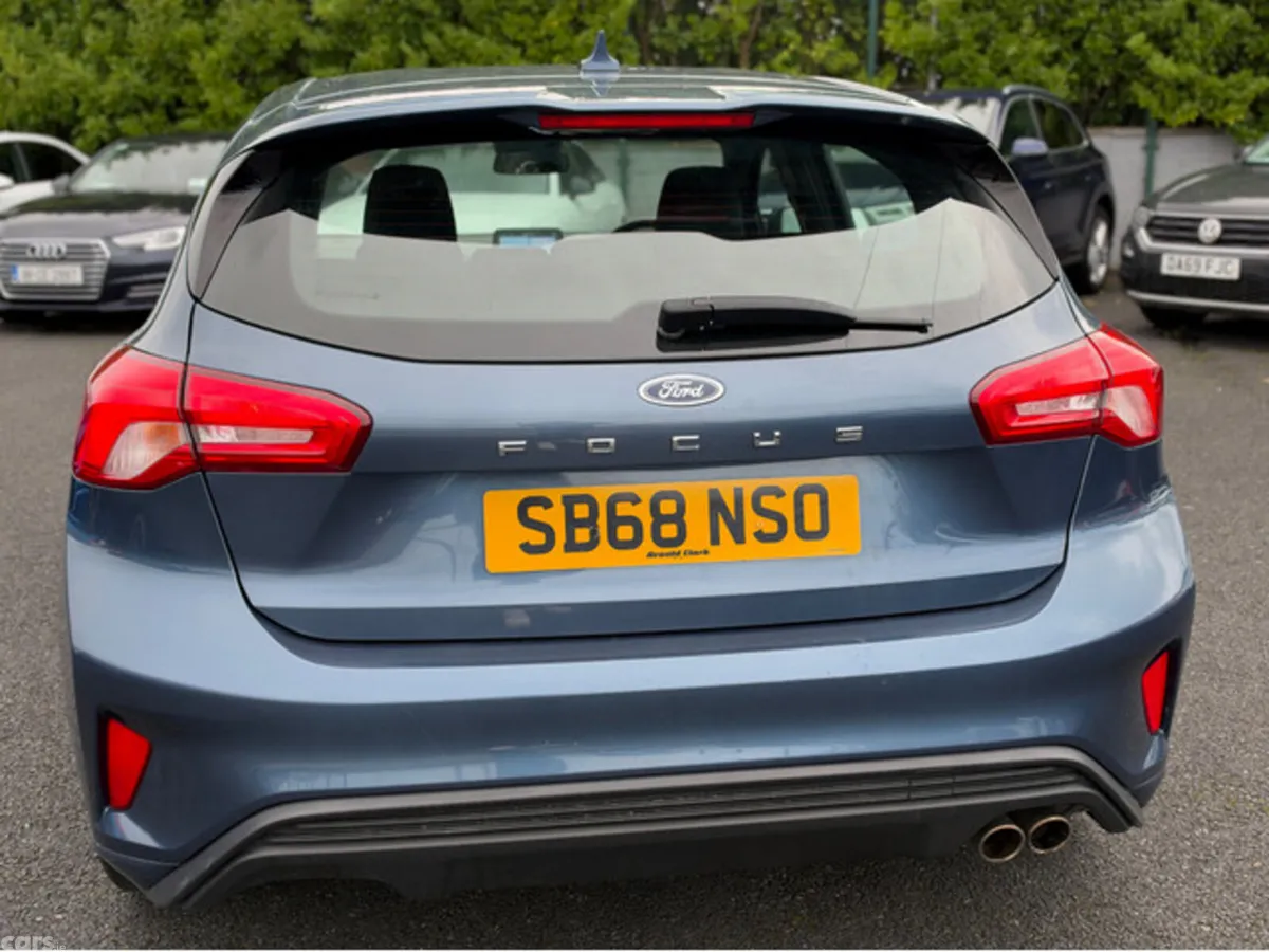 Ford Focus Hatchback, Diesel, 2019, Blue