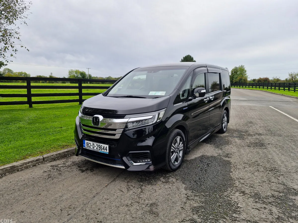 Honda Stepwagon MPV, Petrol Hybrid, 2018, Black