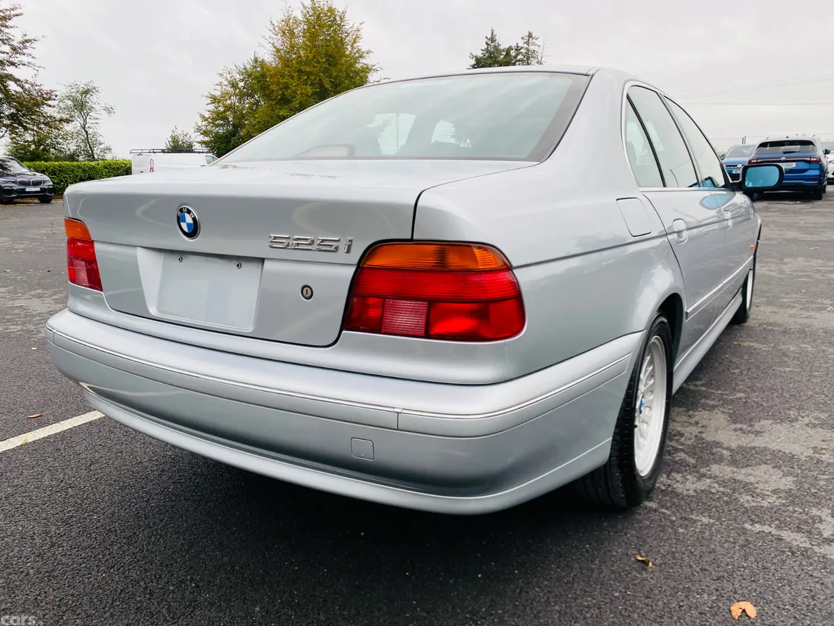 BMW 5-Series Saloon, Petrol, 1996, Silver