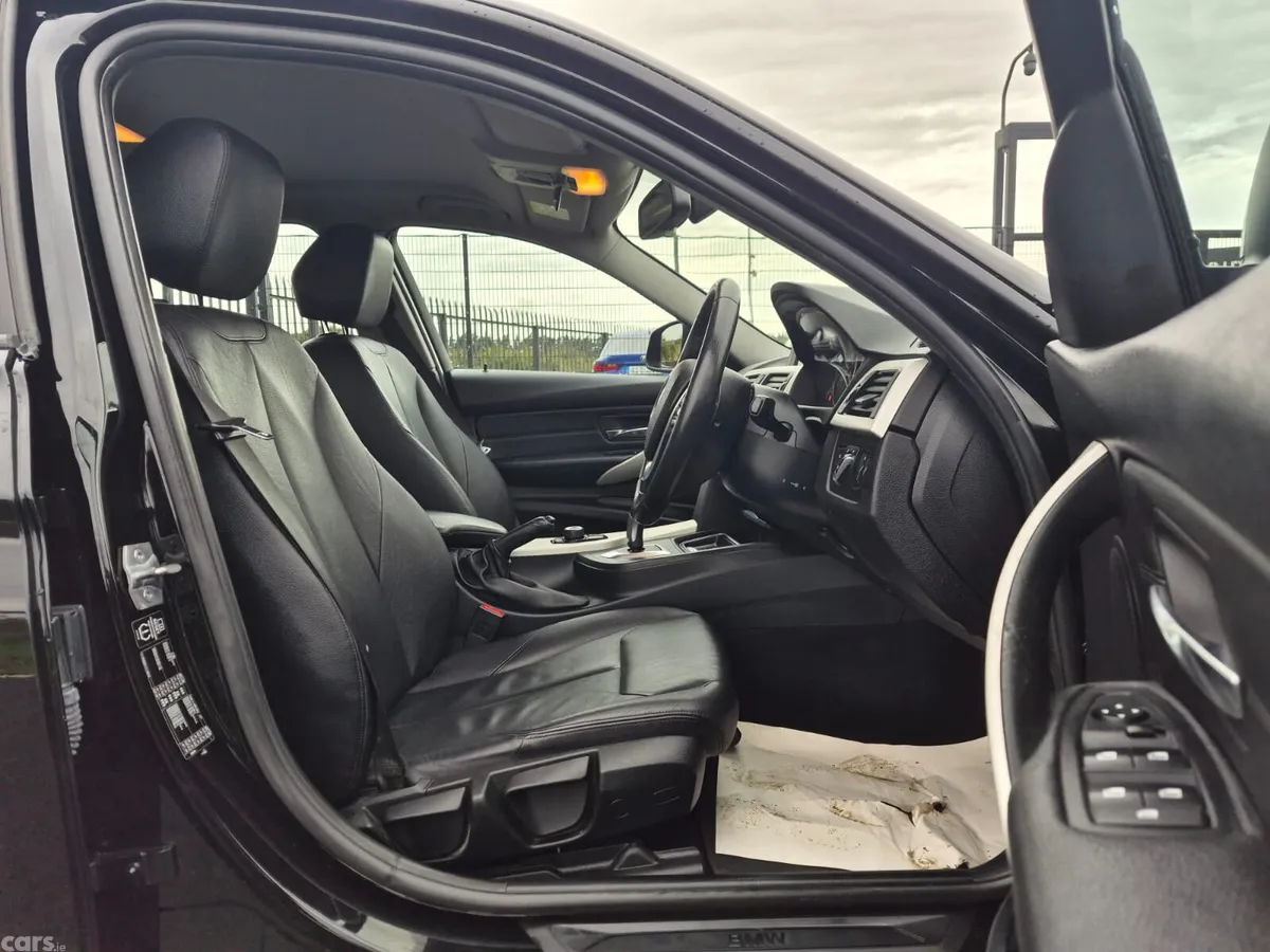 BMW 3-Series Saloon, Diesel, 2015, Black