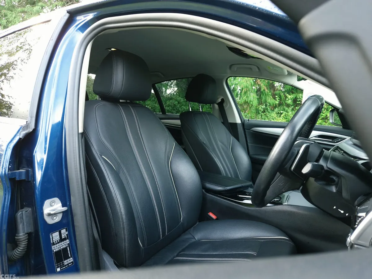BMW 5-Series Saloon, Diesel, 2021, Blue