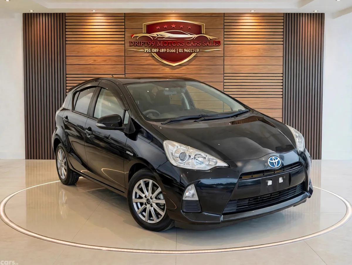 Toyota Aqua Hatchback, Petrol Hybrid, 2013, Black