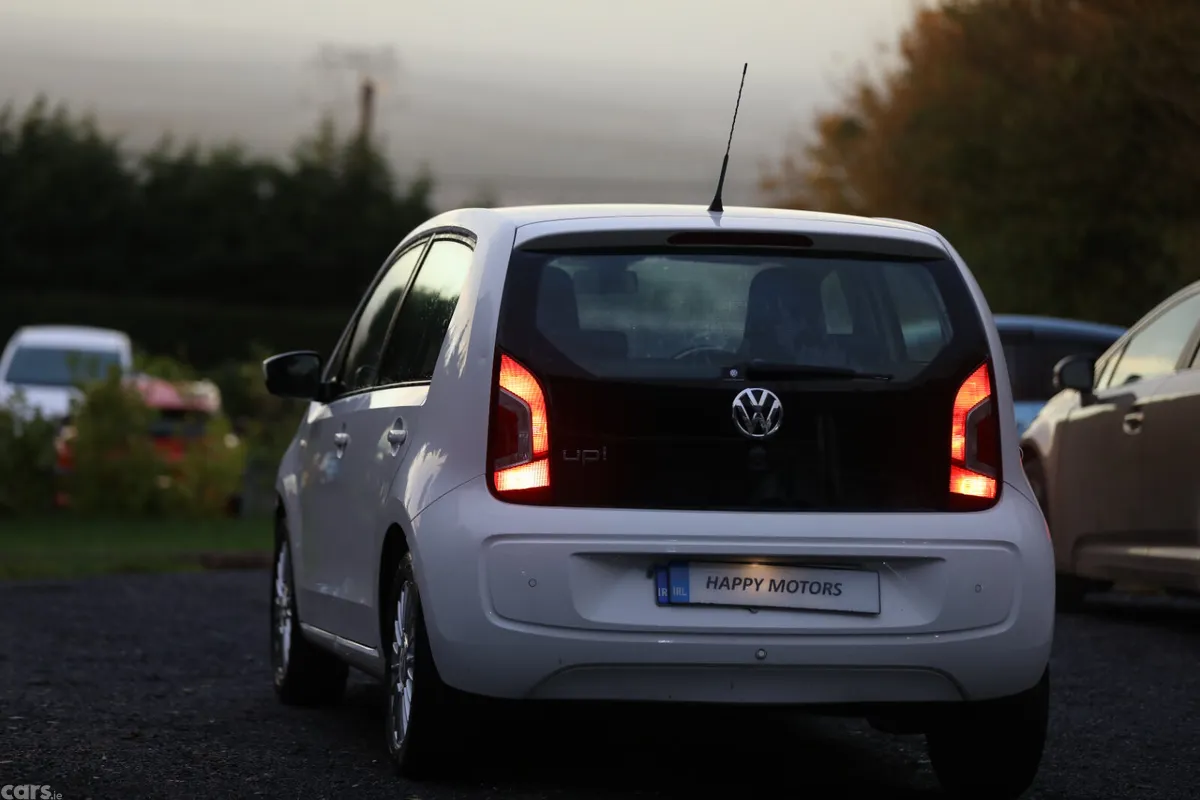Volkswagen up! Hatchback, Petrol, 2013, White