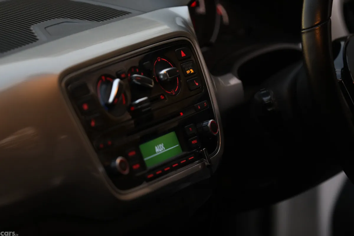 Volkswagen up! Hatchback, Petrol, 2013, White