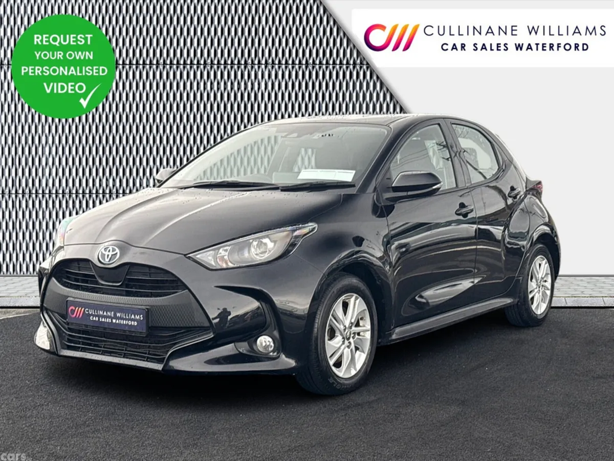 Toyota Yaris Hatchback, Petrol Hybrid, 2023, Black