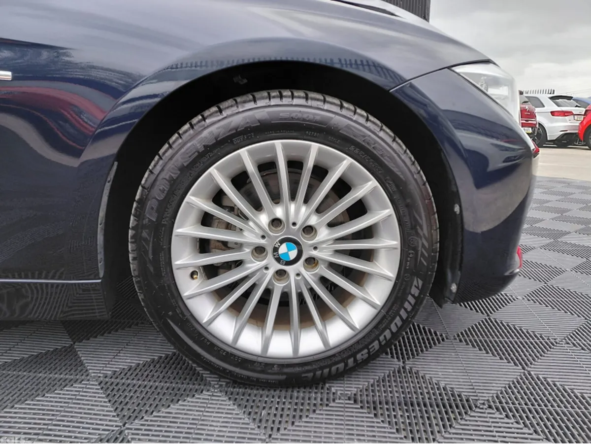 BMW 3-Series Saloon, Petrol, 2015, Blue