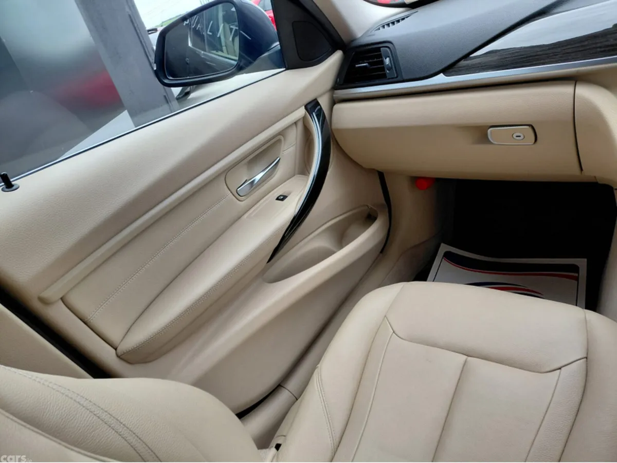 BMW 3-Series Saloon, Petrol, 2015, Blue