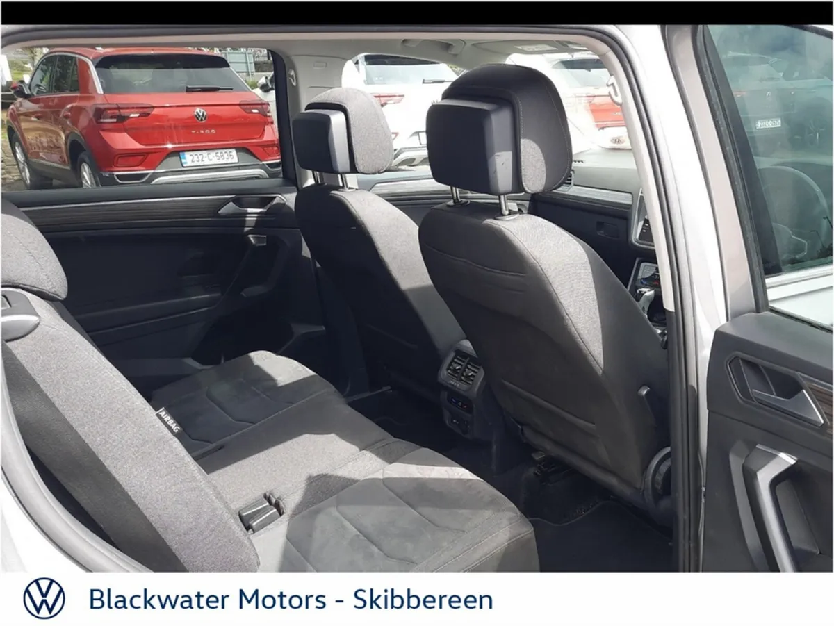 Volkswagen Tiguan Allspace Hatchback, Diesel, 2023, Grey