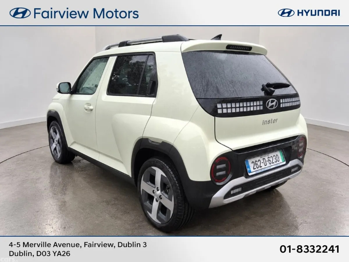 Hyundai INSTER MPV, Electric, 2026, Yellow