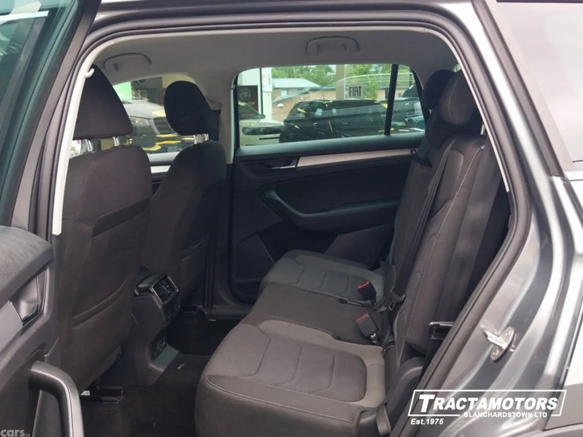 Skoda Kodiaq Estate, Diesel, 2024, Grey