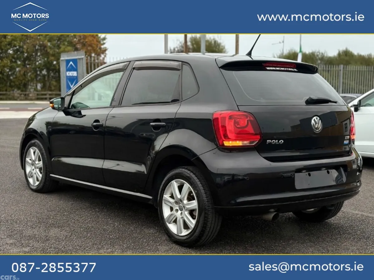 Volkswagen Polo Hatchback, Petrol, 2012, Black