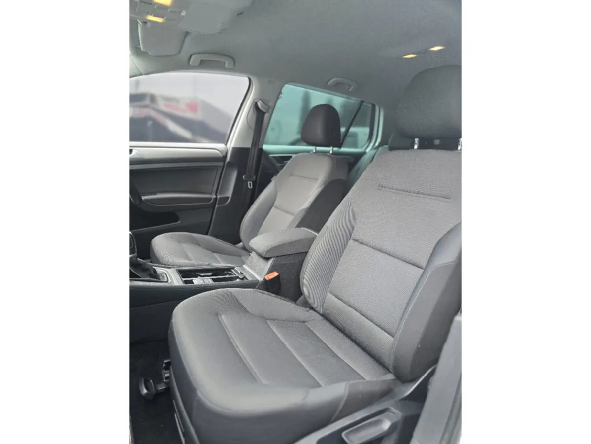 Volkswagen Golf Hatchback, Petrol, 2017, White