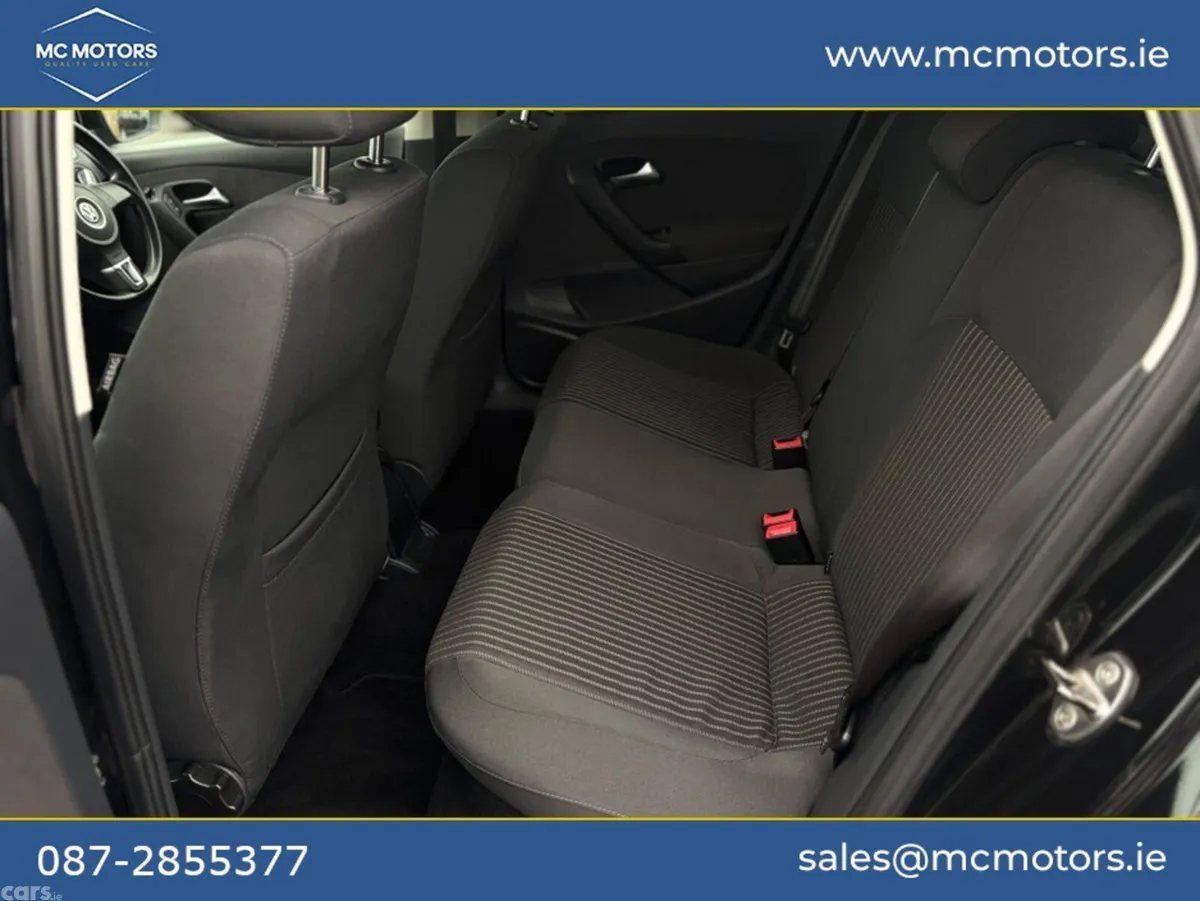 Volkswagen Polo Hatchback, Petrol, 2012, Black