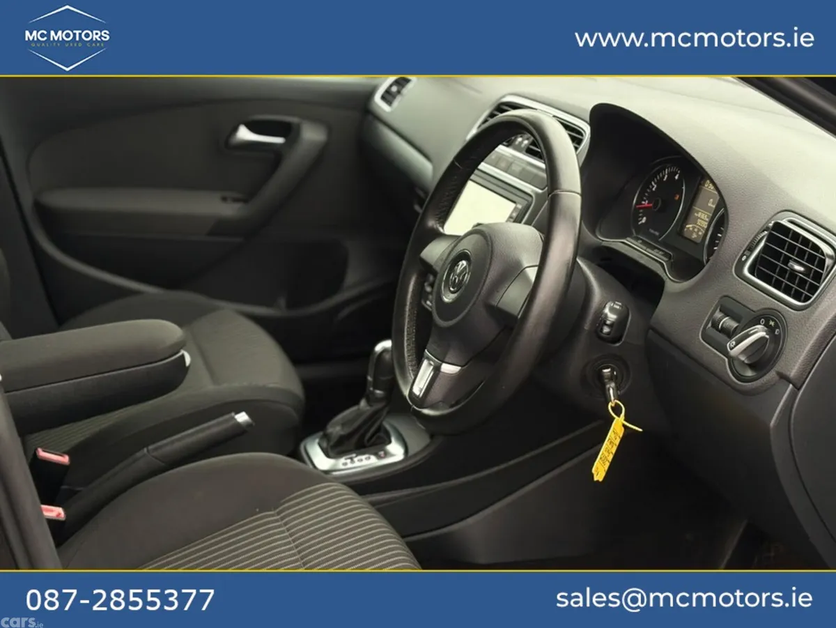 Volkswagen Polo Hatchback, Petrol, 2012, Black