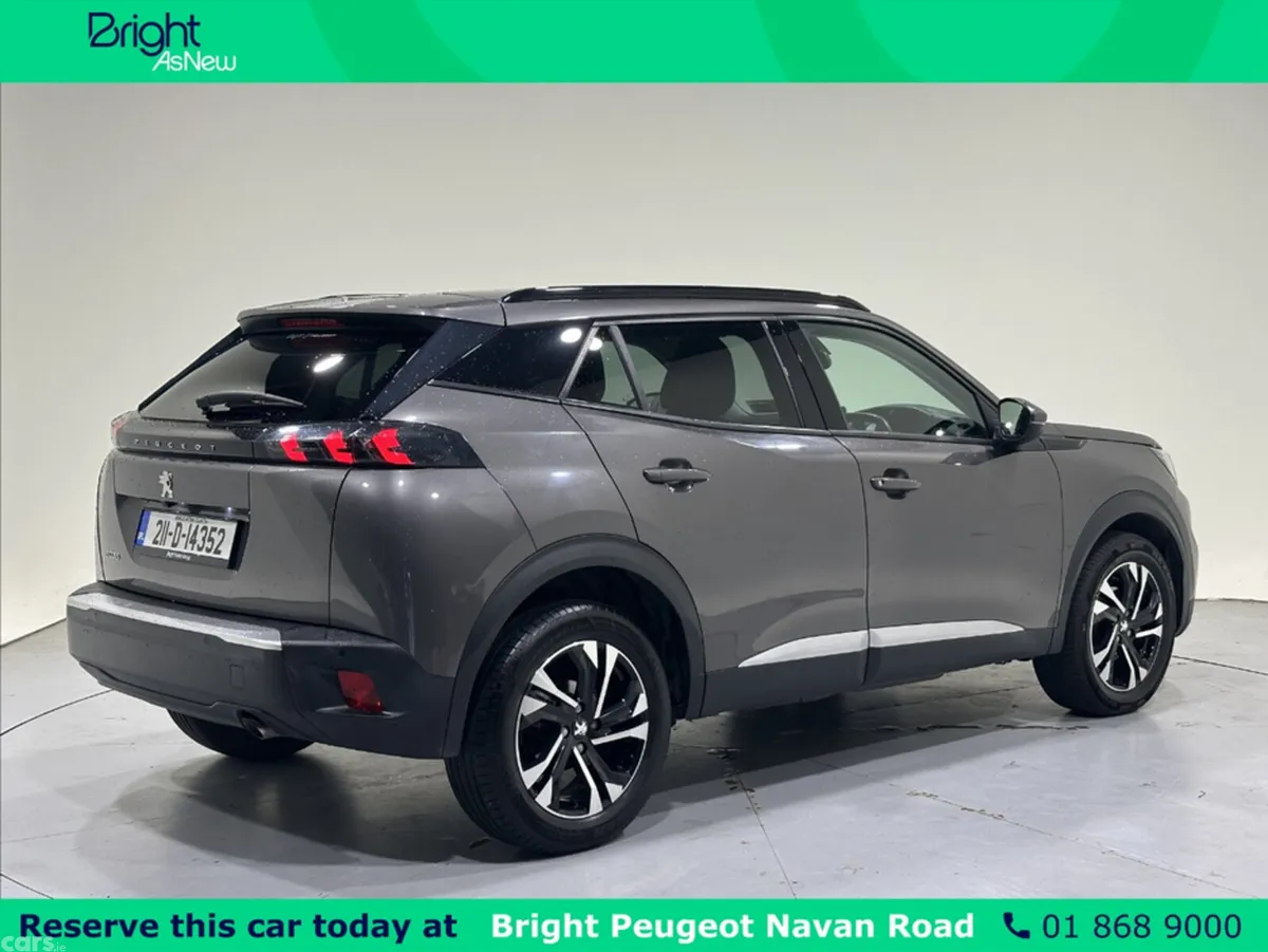 Peugeot 2008 MPV, Petrol, 2021, Grey