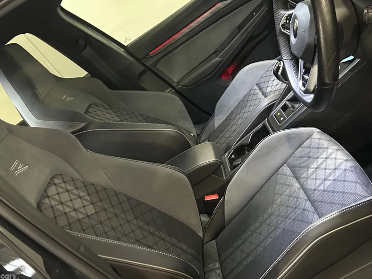 Volkswagen Golf Hatchback, Petrol, 2022, Grey