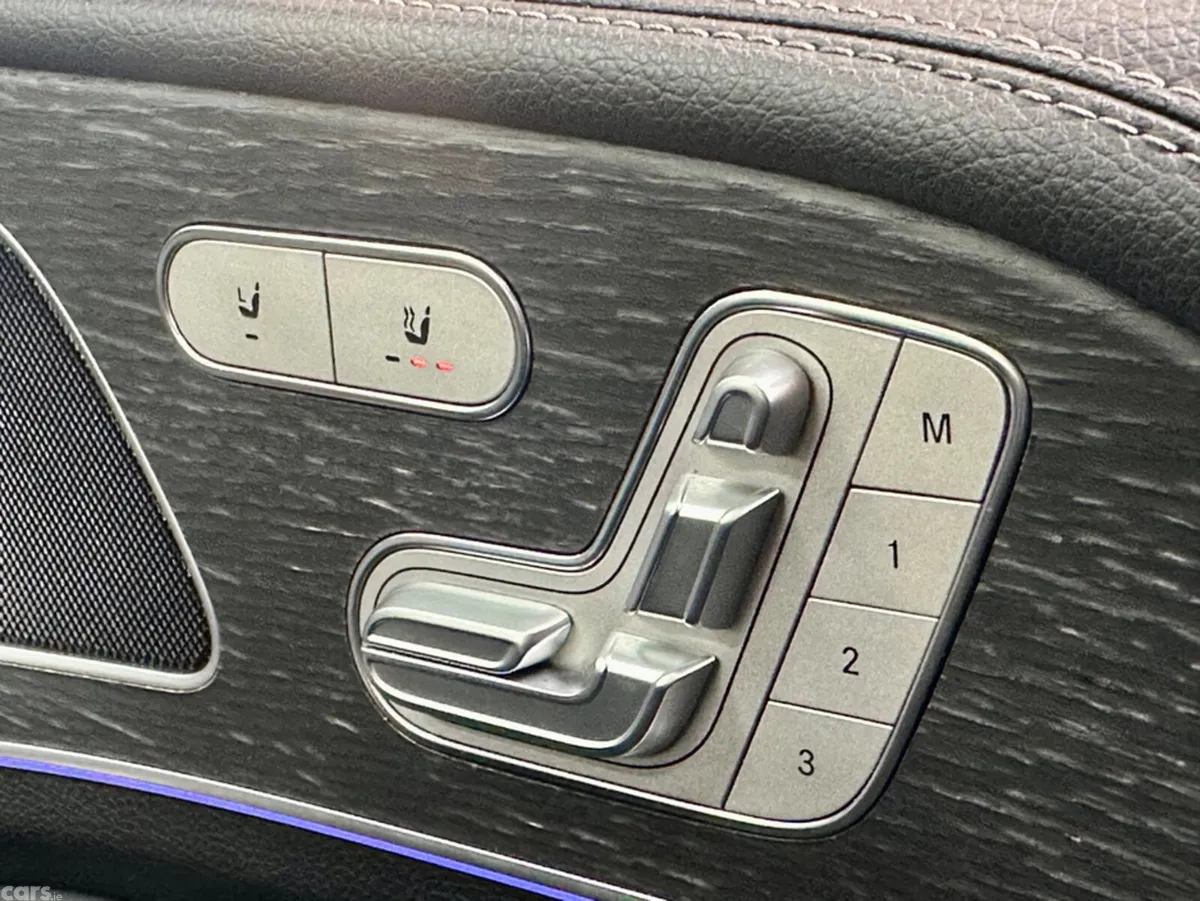 Mercedes-Benz GLE Estate, Diesel Plug-in Hybrid, 2022, Blue