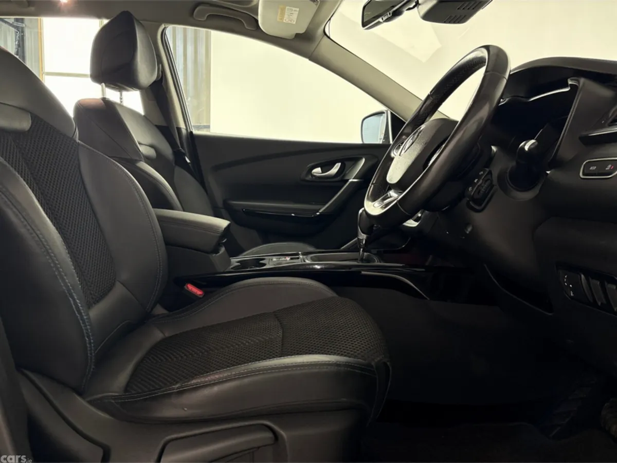 Renault Kadjar SUV, Diesel, 2020, Black