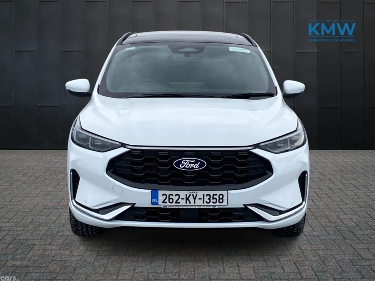Ford Kuga SUV, Petrol Plug-in Hybrid, 2026, White