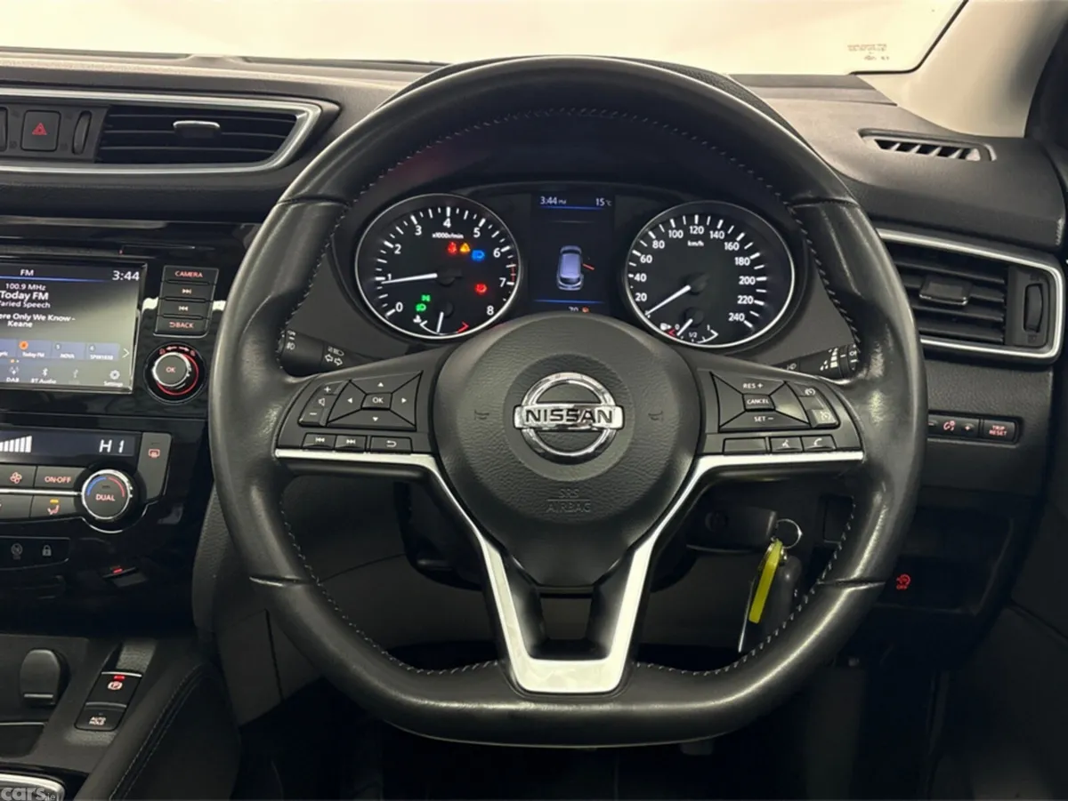 Nissan Qashqai MPV, Petrol, 2019, Blue