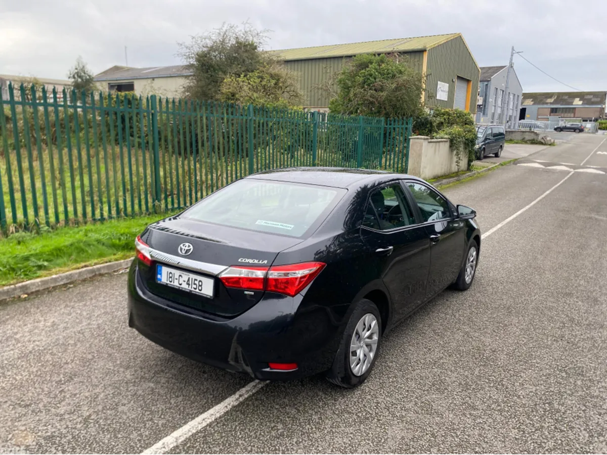 Toyota Corolla Saloon, Diesel, 2018, Black
