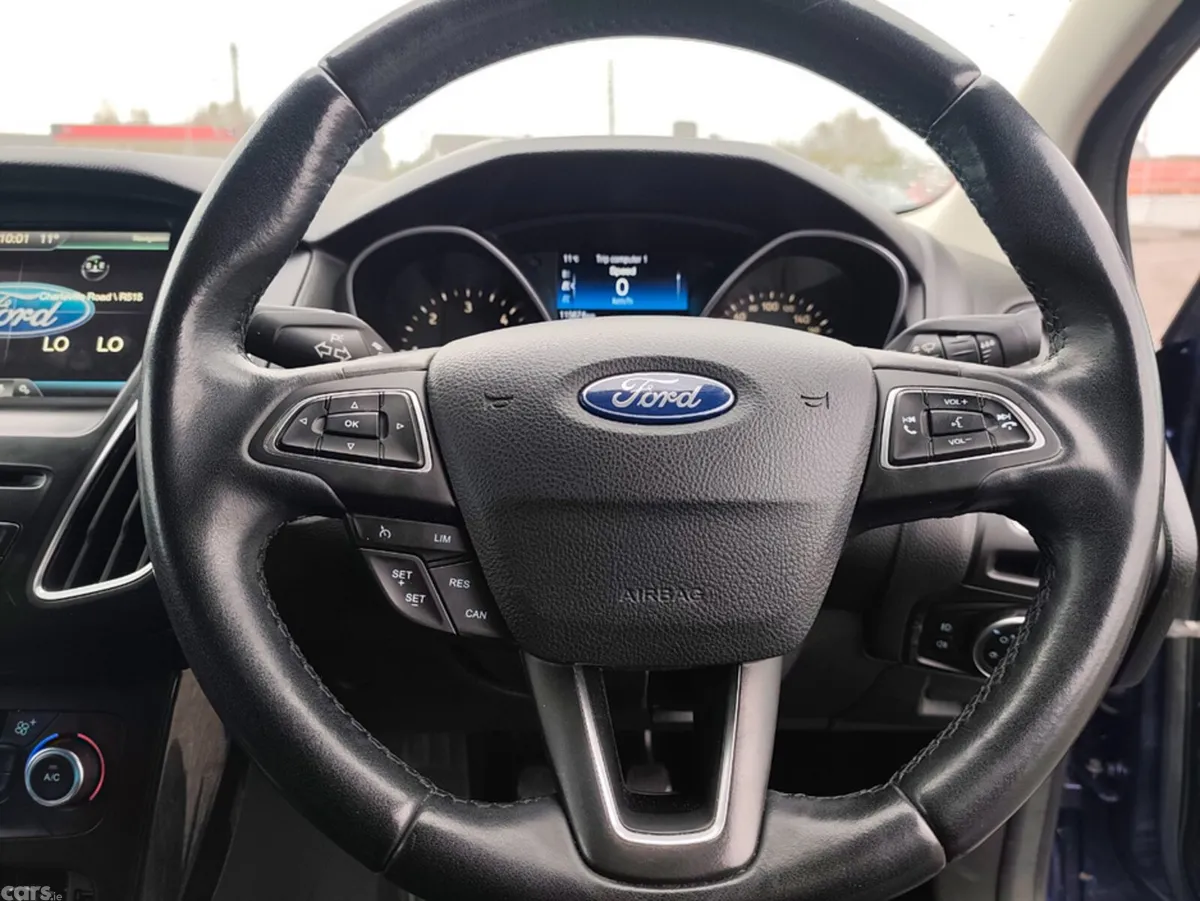 Ford Focus Saloon, Diesel, 2016, Blue