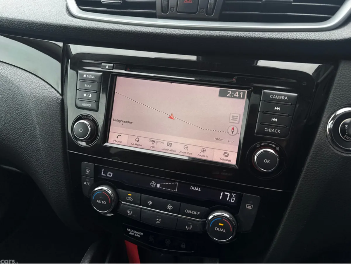 Nissan Qashqai MPV, Petrol, 2021, Grey