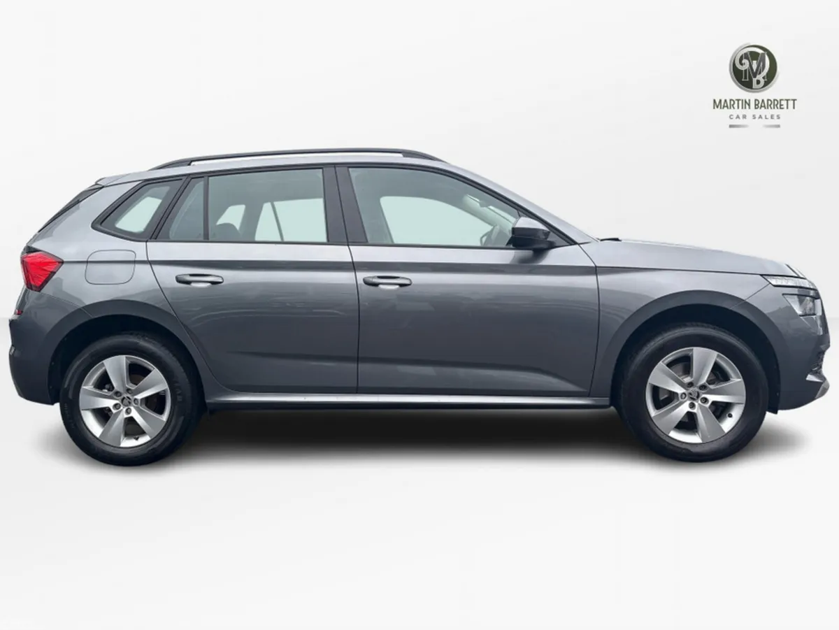 Skoda Kamiq Hatchback, Petrol, 2023, Grey
