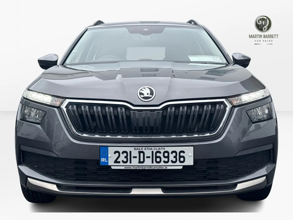 Skoda Kamiq Hatchback, Petrol, 2023, Grey