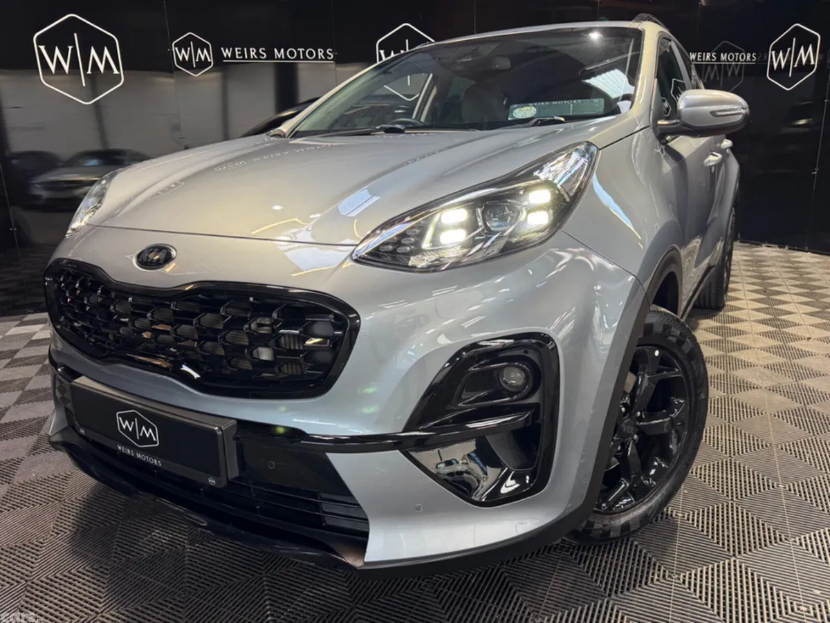 Kia Sportage MPV, Diesel, 2021, Grey