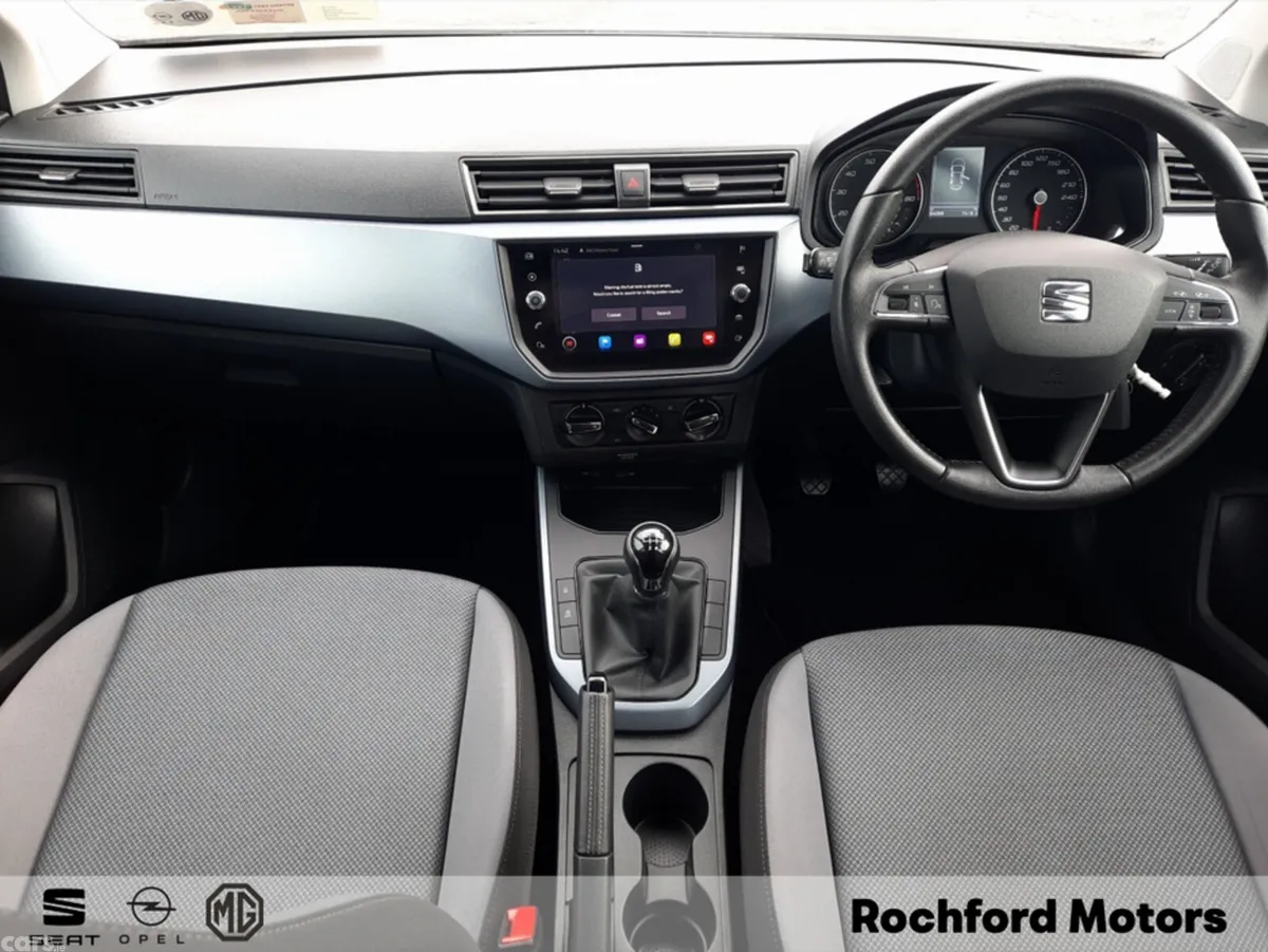 SEAT Arona Hatchback, Petrol, 2021, Grey