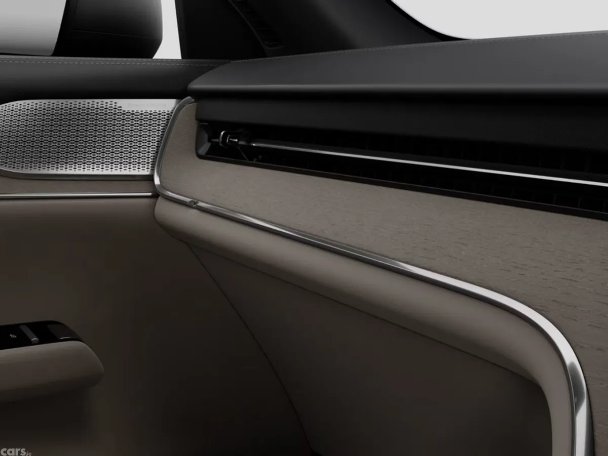 Volvo EX90 SUV, Electric, 2027, Green
