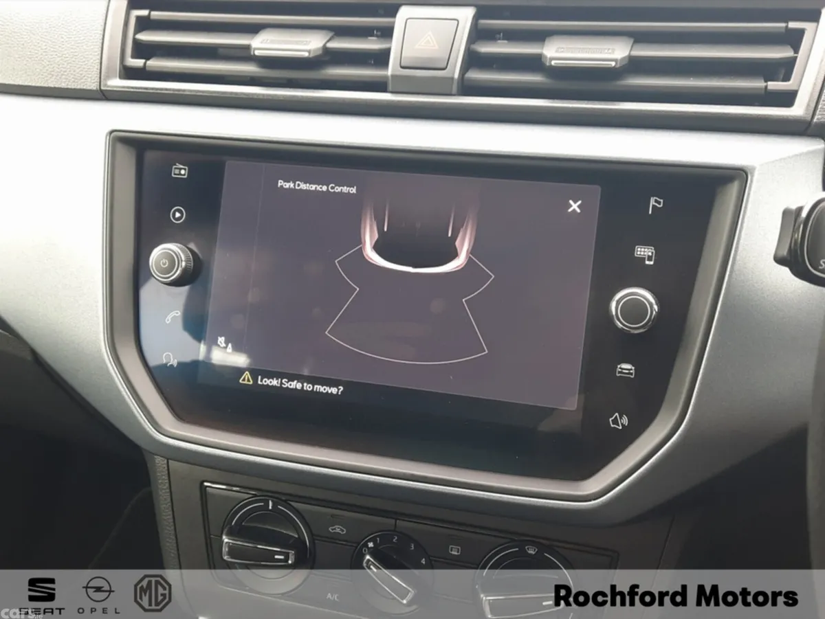 SEAT Arona Hatchback, Petrol, 2021, Grey