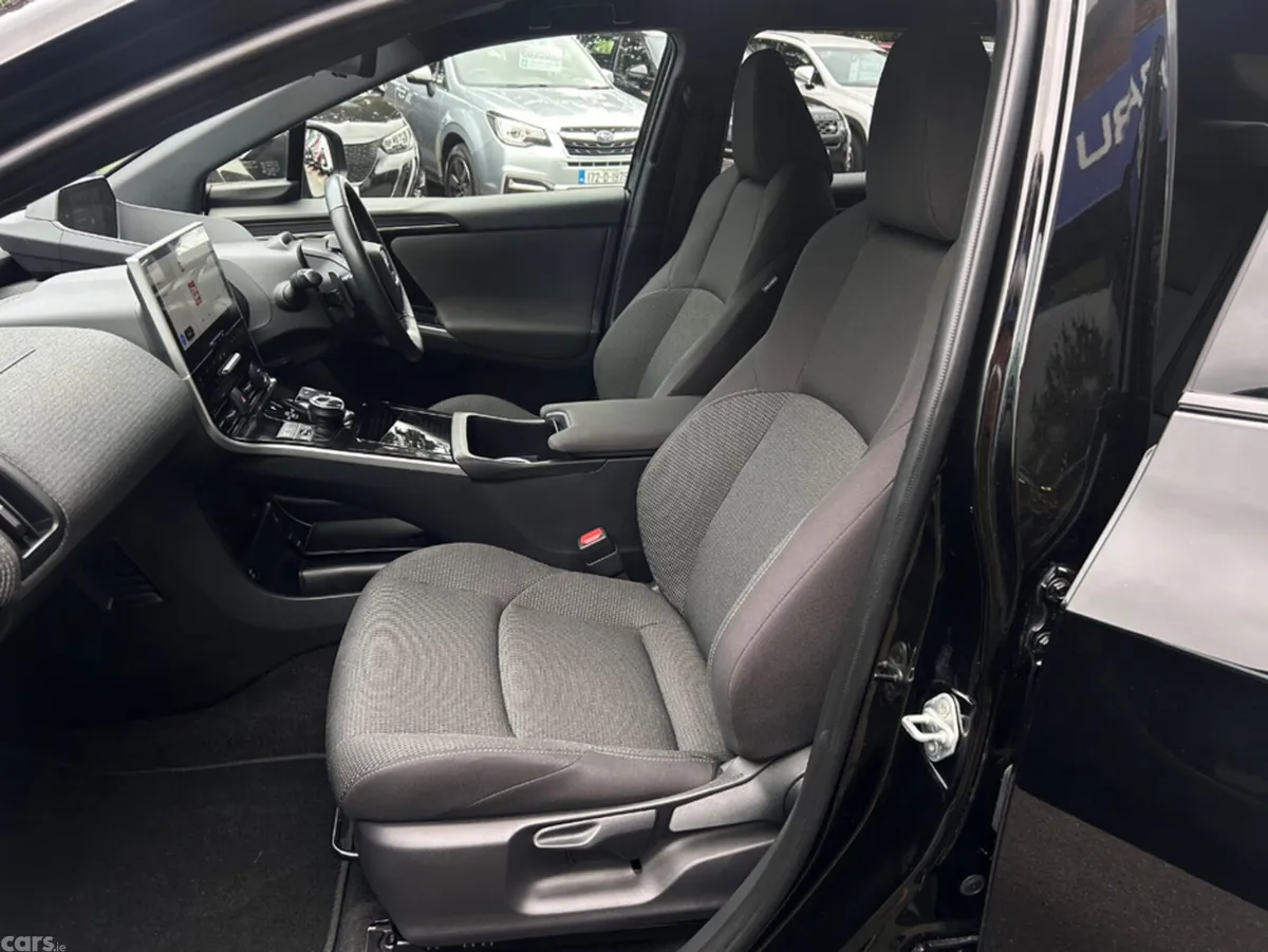 Subaru Solterra SUV, Electric, 2024, Black