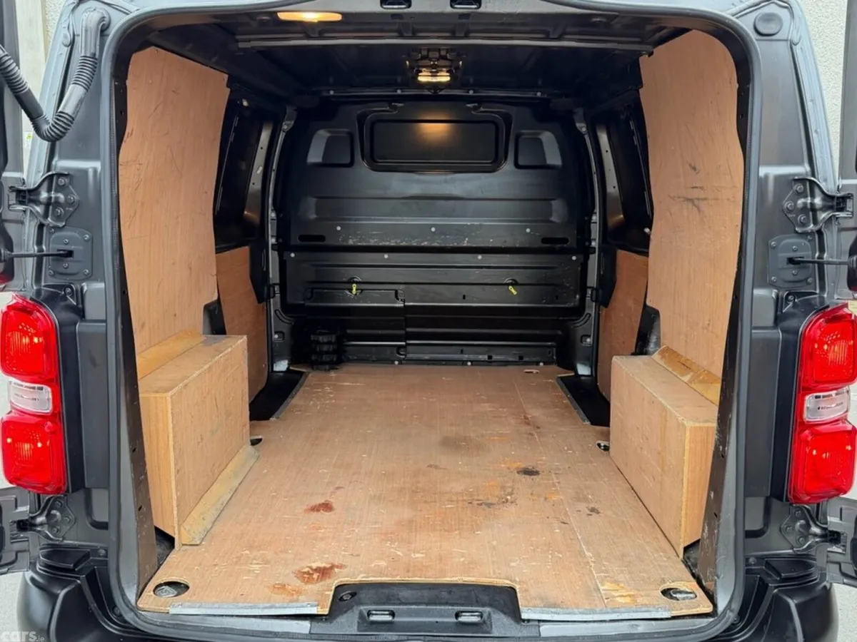 Citroen Dispatch Van, Diesel, 2023, Grey