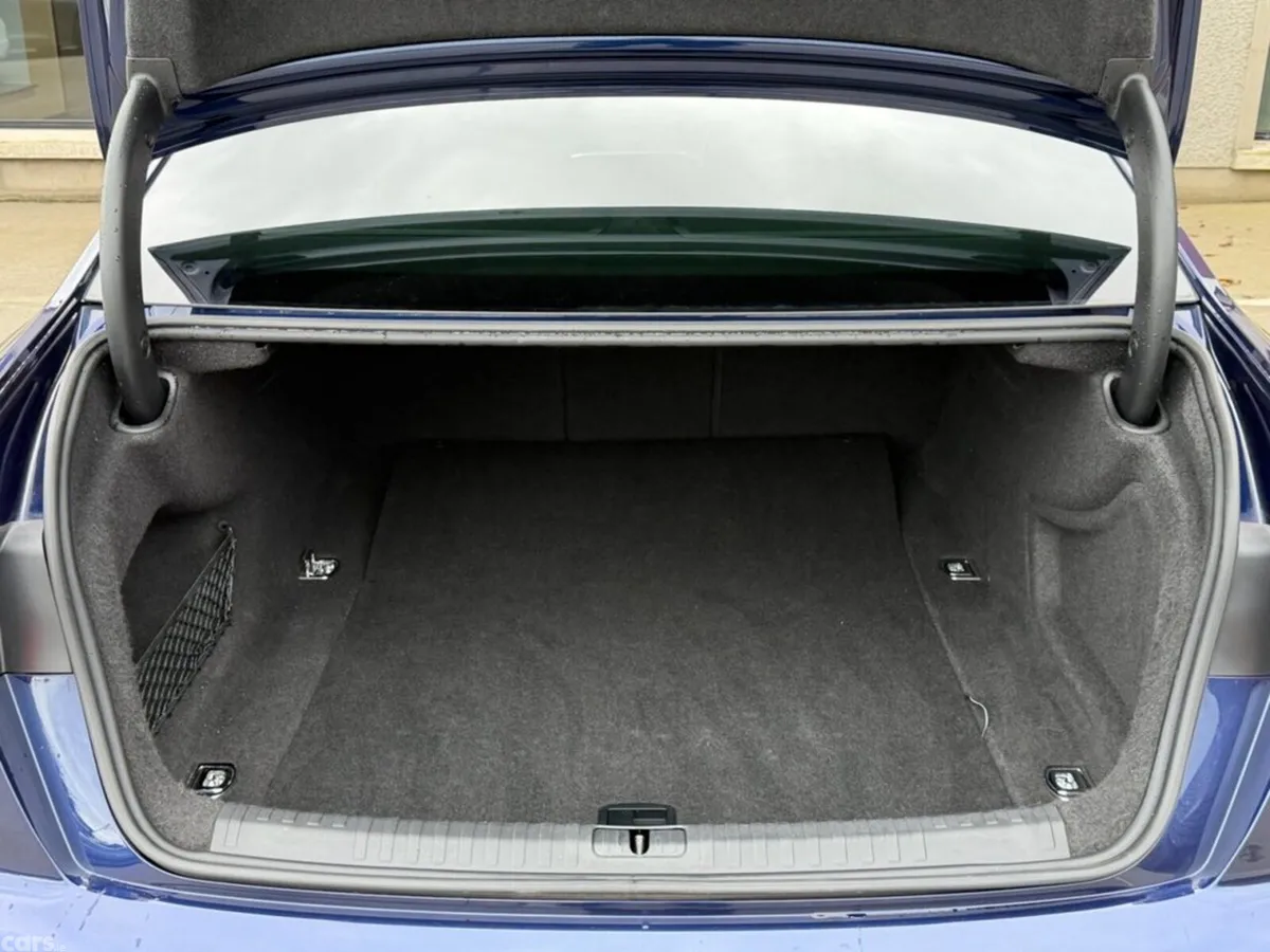 Audi A6 Saloon, Diesel Hybrid, 2021, Blue