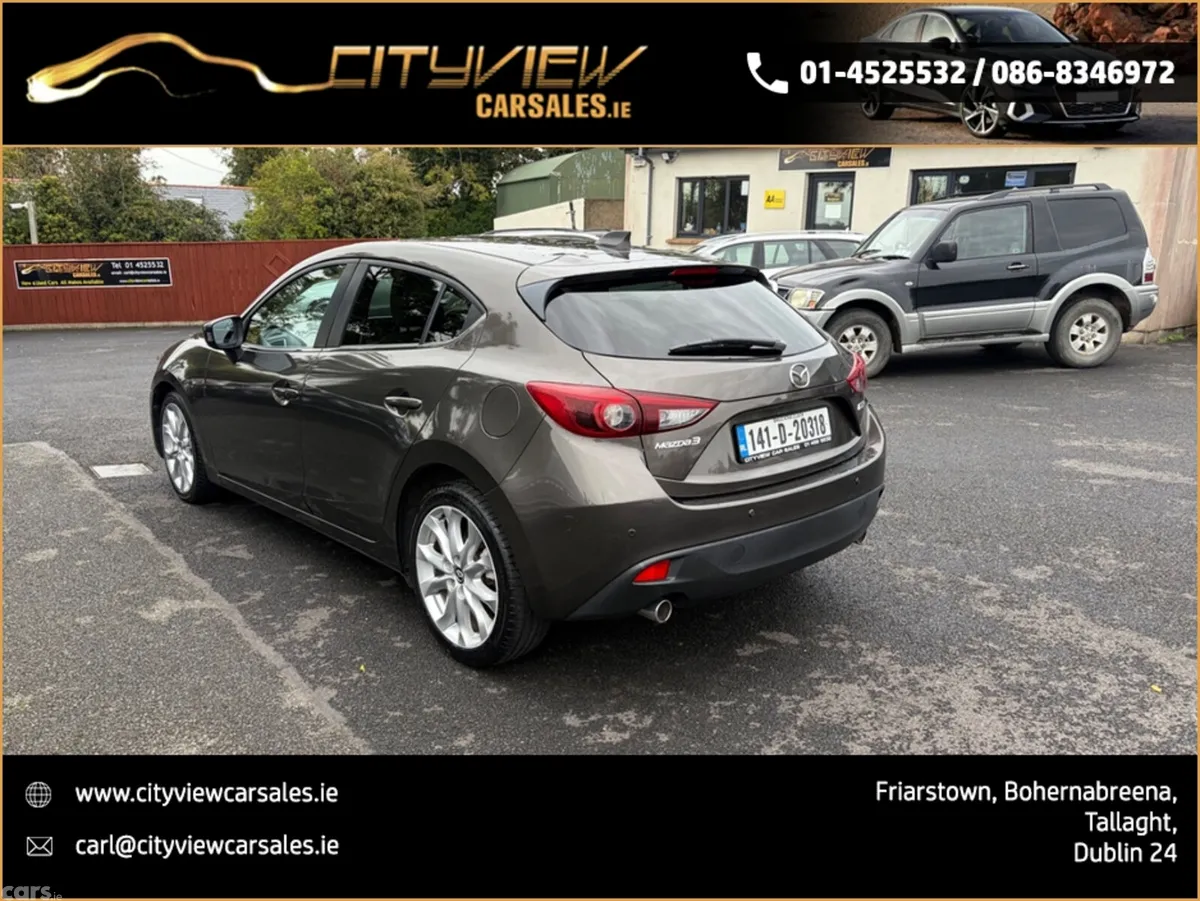 Mazda Mazda3 Hatchback, Diesel, 2014, Brown