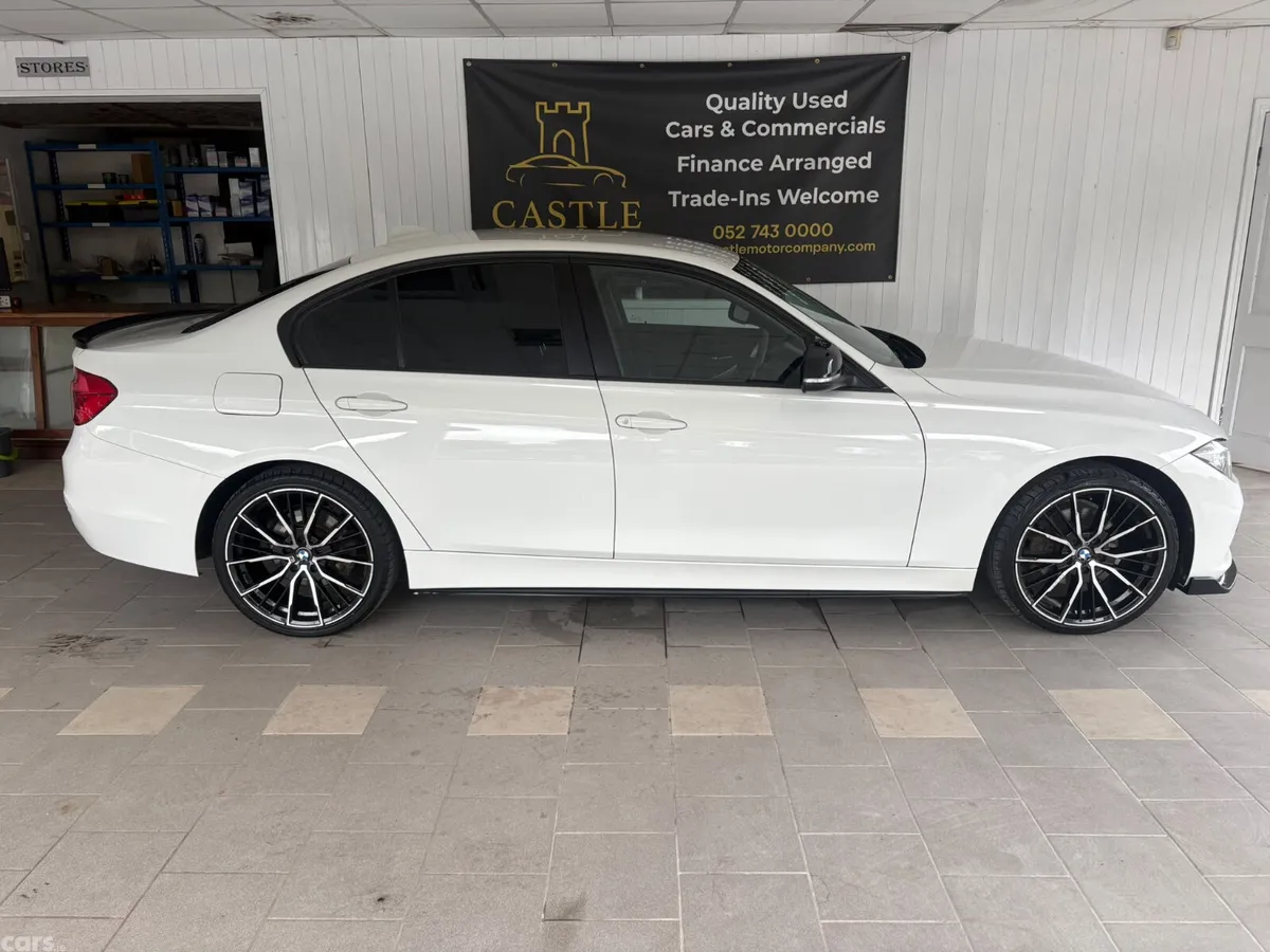 BMW 3-Series Saloon, Diesel, 2017, White
