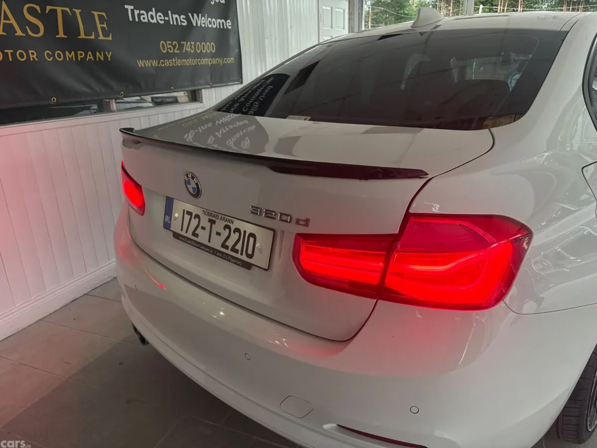 BMW 3-Series Saloon, Diesel, 2017, White