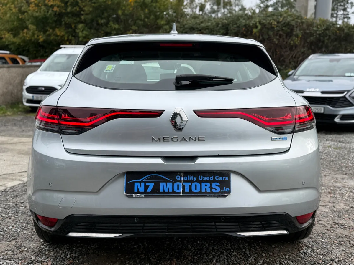 Renault Megane Hatchback, Petrol Plug-in Hybrid, 2021, Grey