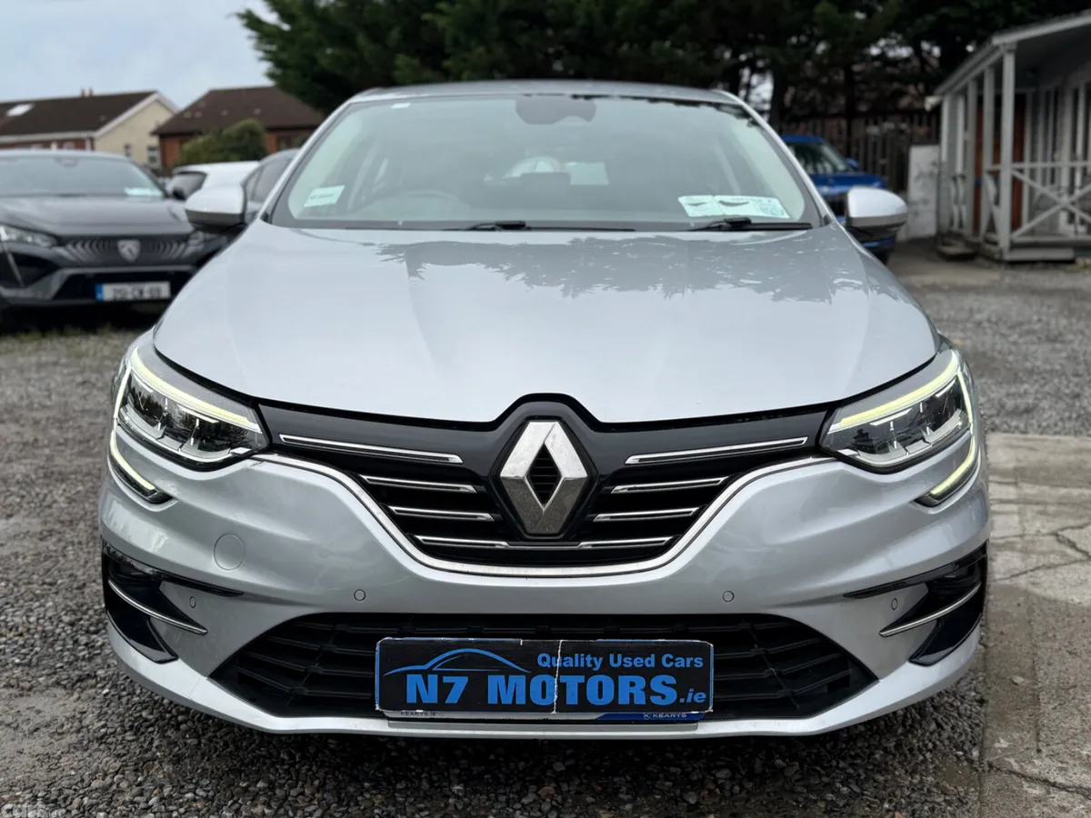 Renault Megane Hatchback, Petrol Plug-in Hybrid, 2021, Grey