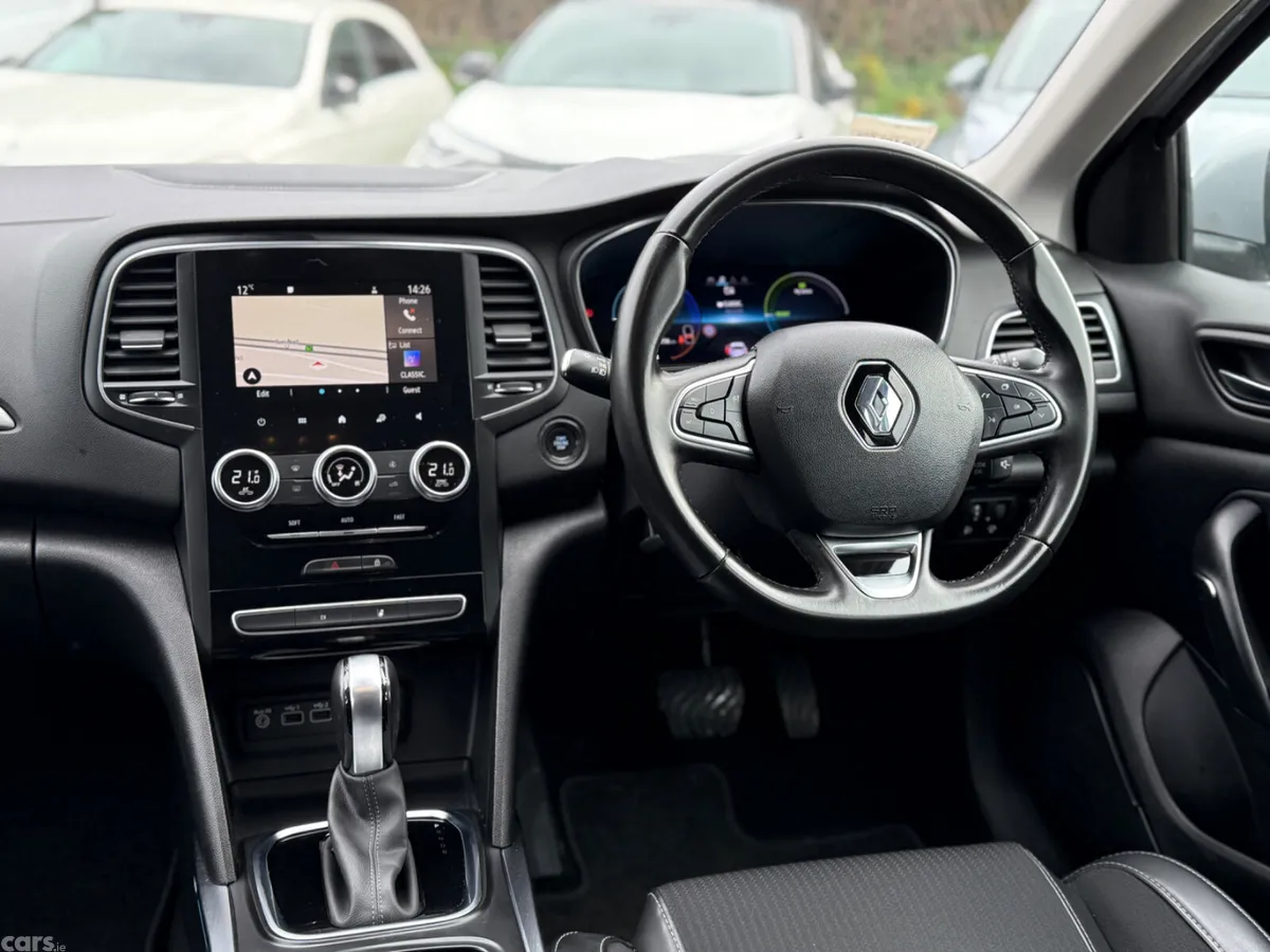 Renault Megane Hatchback, Petrol Plug-in Hybrid, 2021, Grey