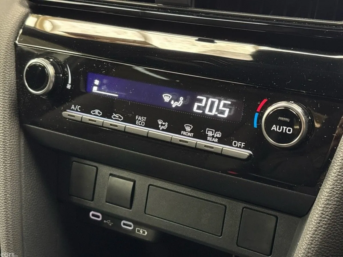 Toyota Yaris Cross Hatchback, Petrol Hybrid, 2026, Grey
