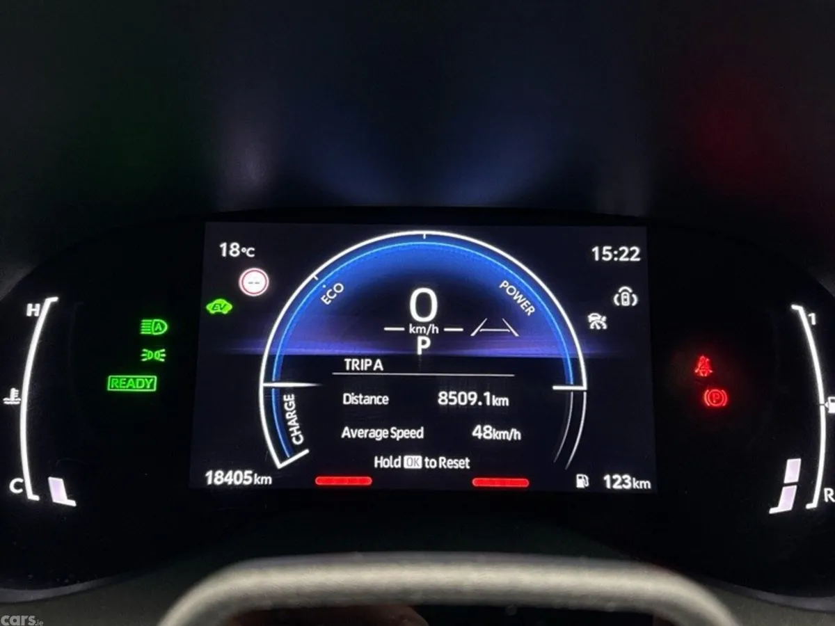 Toyota Yaris Cross Hatchback, Petrol Hybrid, 2026, Grey