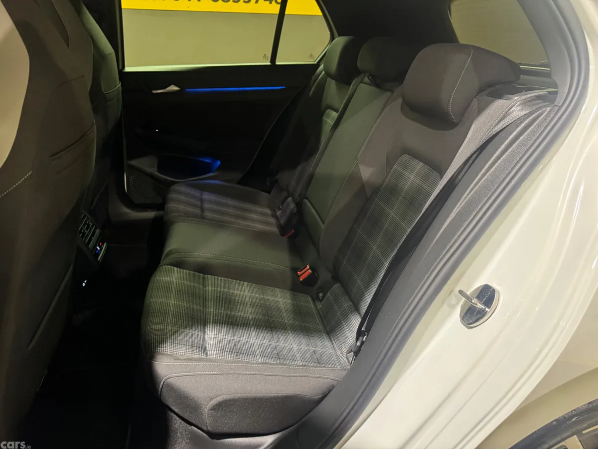 Volkswagen Golf Hatchback, Diesel, 2022, White