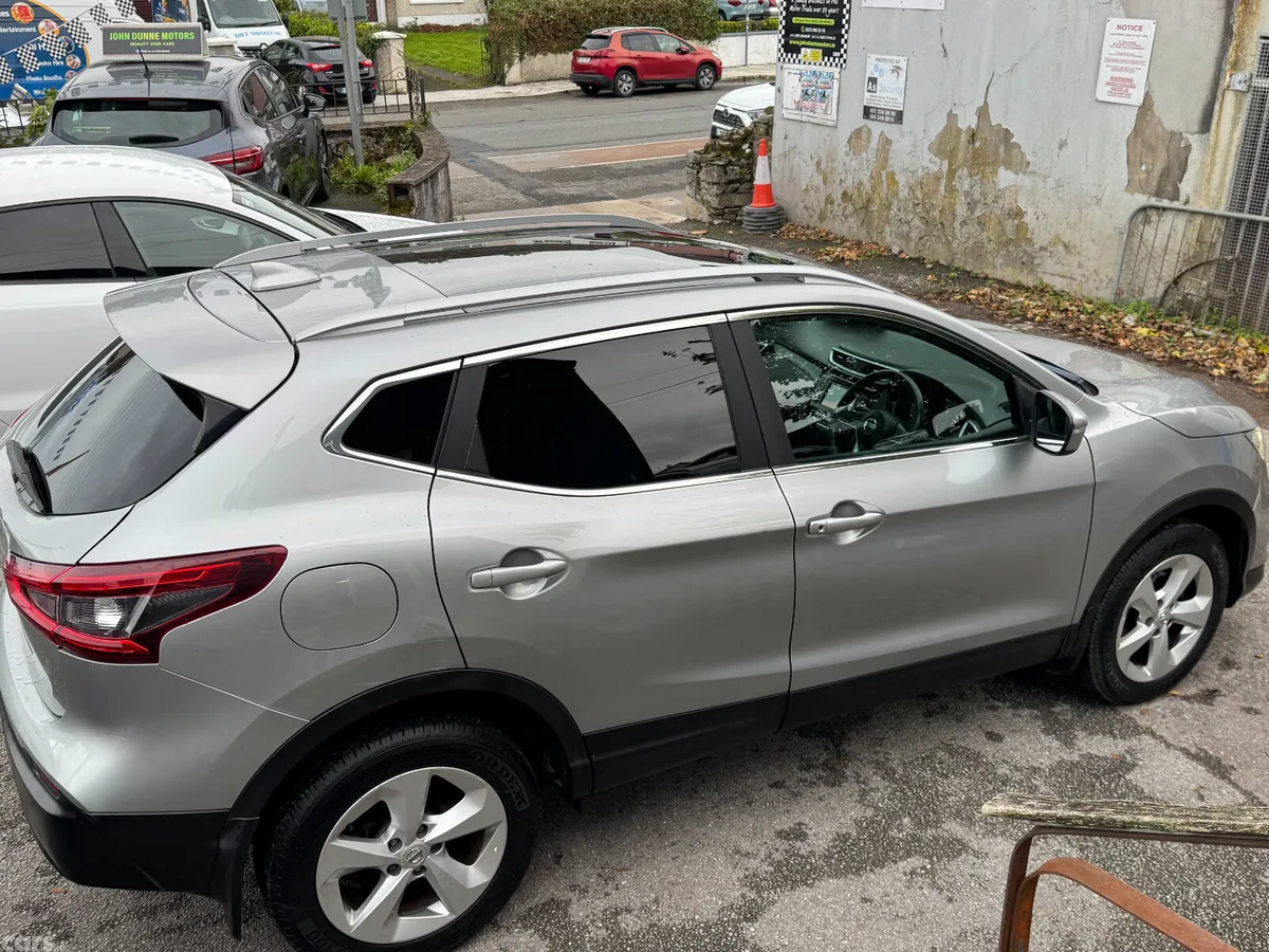 Nissan Qashqai MPV, Diesel, 2019, Grey