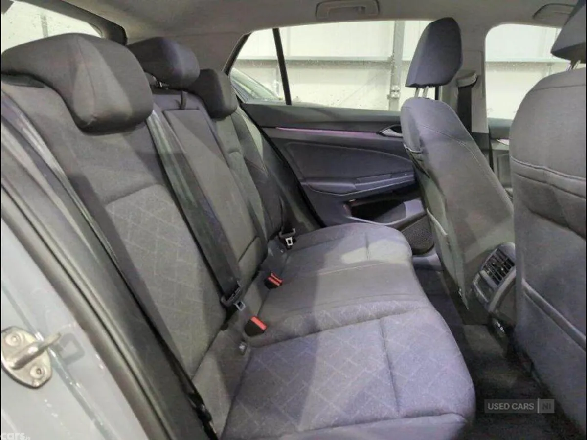 Volkswagen Golf Hatchback, Diesel, 2023, Grey